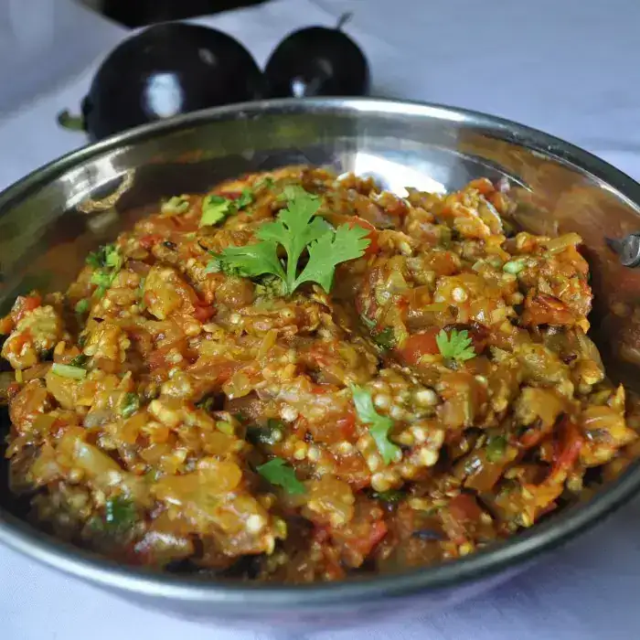 Байган Бхарта (пюре из баклажанов по-индийски)