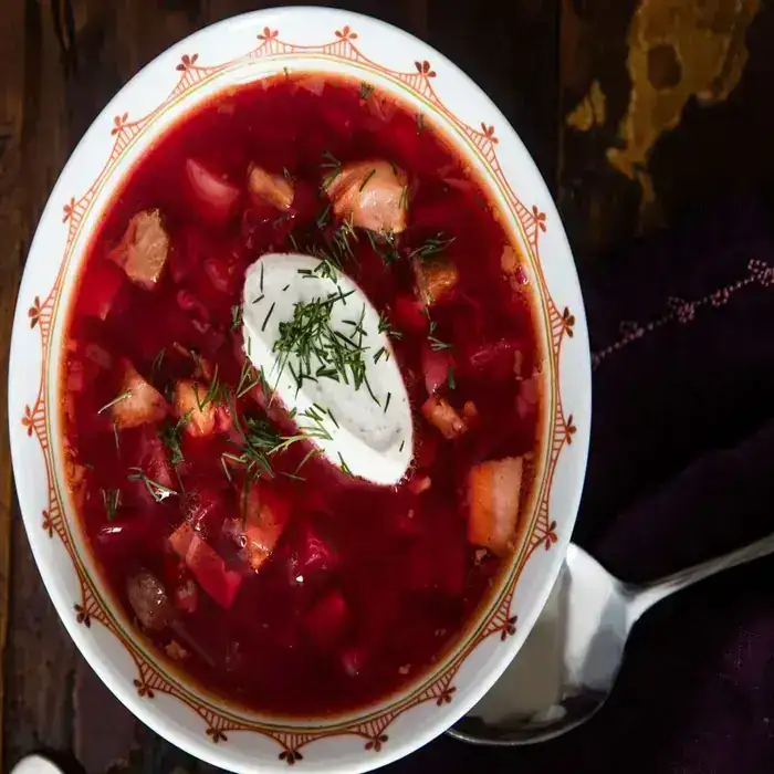 Борщ со свиными рёбрышками